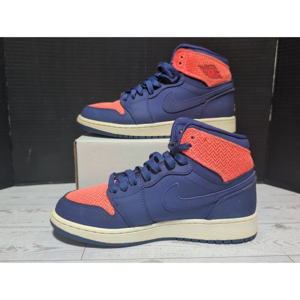 Air Jordan 1 Retro High Gg Dark Purple Dust Gs 332148-500 Womens 7 Or 5.5 Youth - Picture 3 of 10